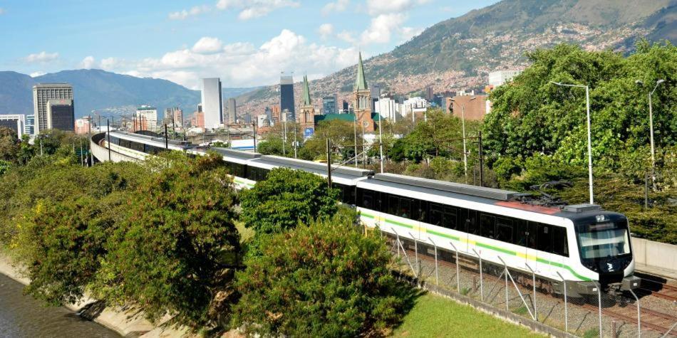 33 Comodo Laureles Estadio 3 3 Banos Medellin